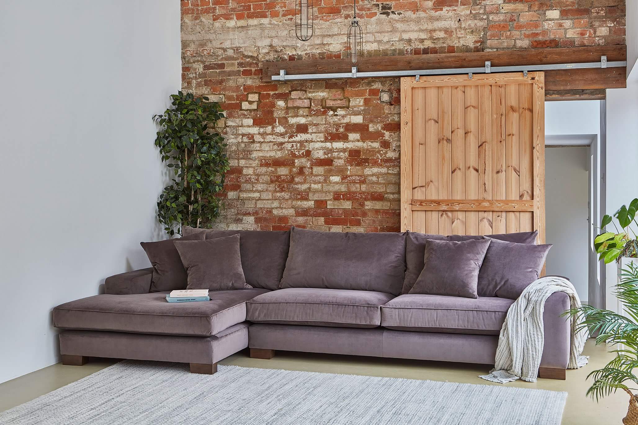 Sherwood Corner Sofa Sofas Darlings of Chelsea